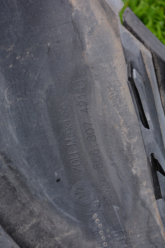 фото №11, Бампер задня задній 4pdc lc9a vw jetta 5c6807421h