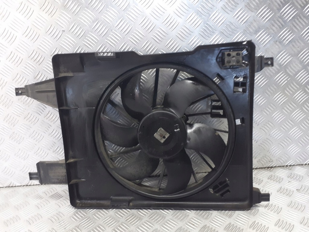 Купить Вентилятор радиатора megane 2 1.5 1.9 dci 8200151464