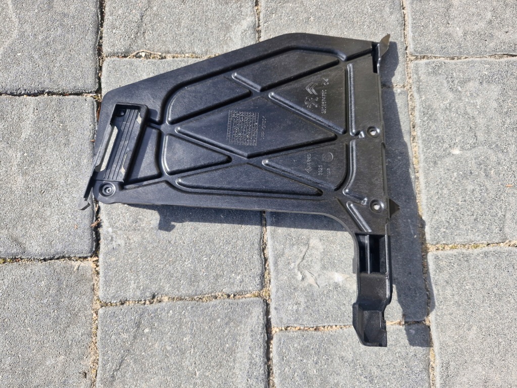 фото №1, Citroen c5 aircross кронштейн компьютер nowe