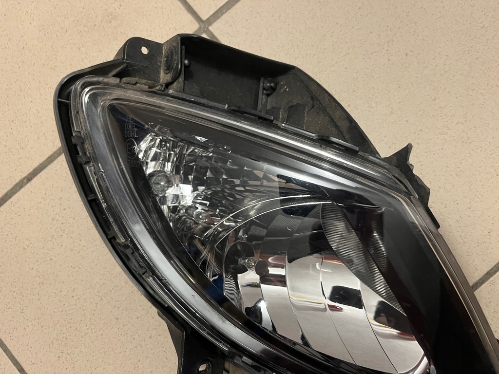 фото №8, Hyundai ix20 ix-20 10- лампа противотуманная фара правый