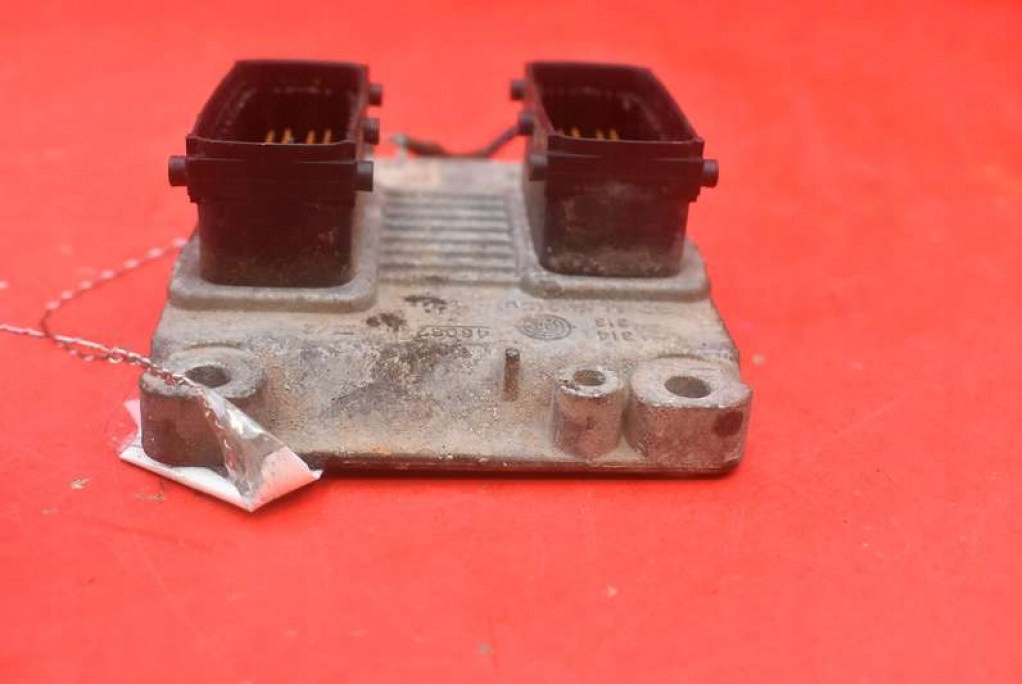 фото №6, Бортовий комп'ютер блок керування двигуна 09115111 opel corsa c 1.0 58 km 00-03