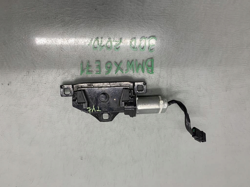 фото №1, Моторчик доводчик крышки задняя bmw x6 e71 10'