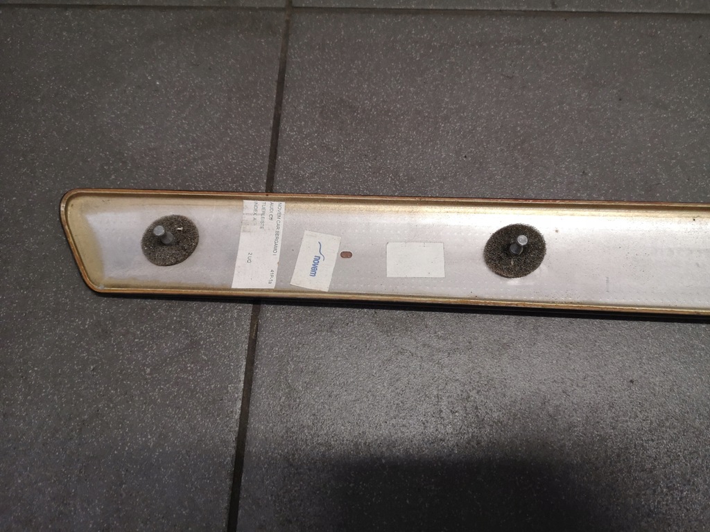 фото №10, Молдинг dekor обшивка правый задняя a6 c5 4b0867420