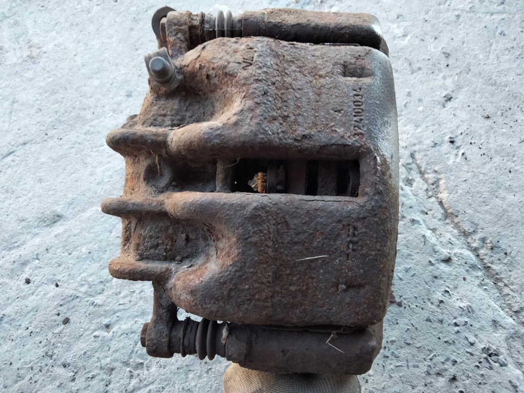 фото №1, Суппорт левый перед fiat scudo ii 1.6 hdi