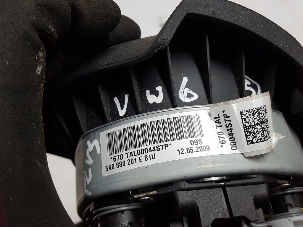 фото №5, Vw golf vi 6 plus 09-13r подушка подушка безопасности водителя 5k0880201e