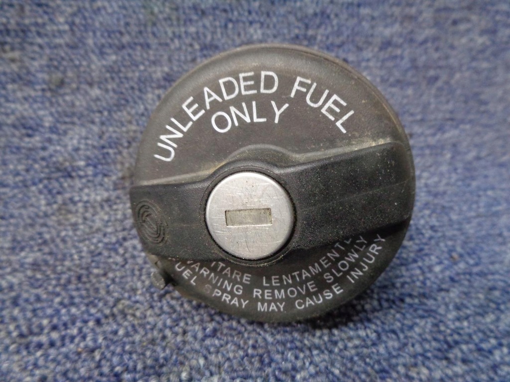 фото №9, Бортовой компьютер вкладыш замка зажигания bsi крышка fiat punto evo 1.4 8v автоматическая коробка передач