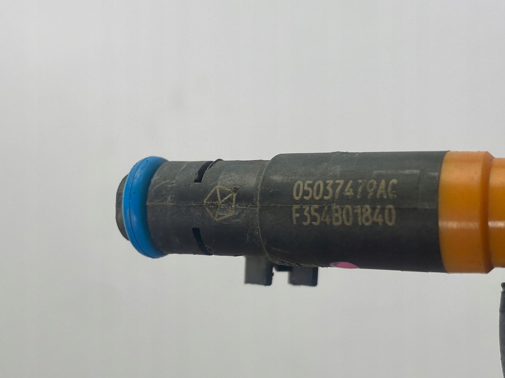 фото №5, Форсунка інжектор пального 5.7 hemi dodge challenger charger 2015+ usa