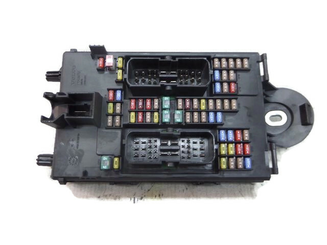 фото №1, Volvo xc90 коробка запобіжників 31346672