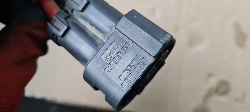 фото №7, S7 4g a7 штекер вентиляторов 4g0906234a a6 s6 c7 4g a4 b8 a5