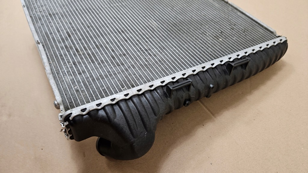 фото №9, Радиатор wody правая porsche 911 992 992121252