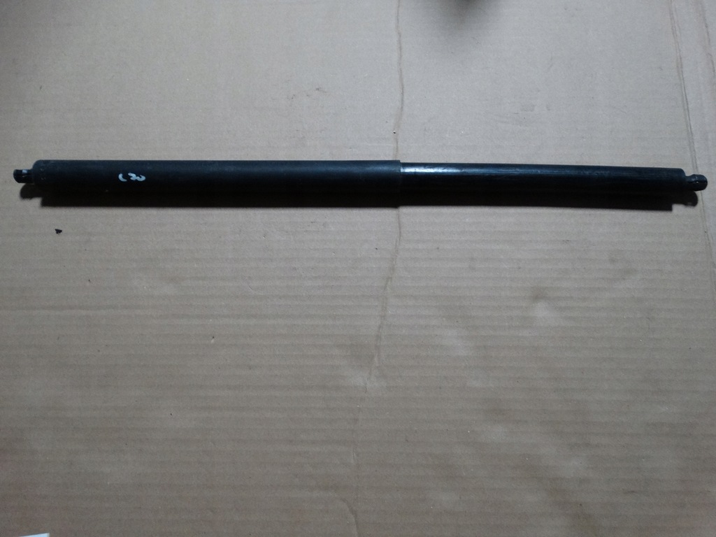 фото №1, Idealny привод крышки volvo c70 1