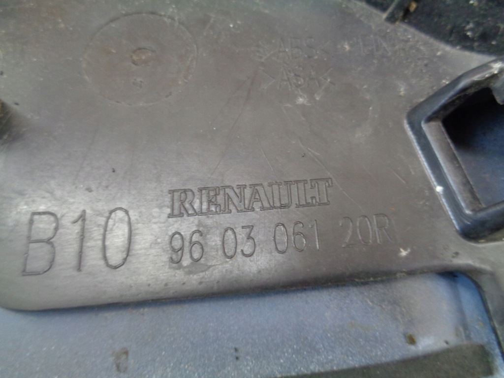 фото №5, Renault zoe спойлер крышки спойлер задняя 960306120r