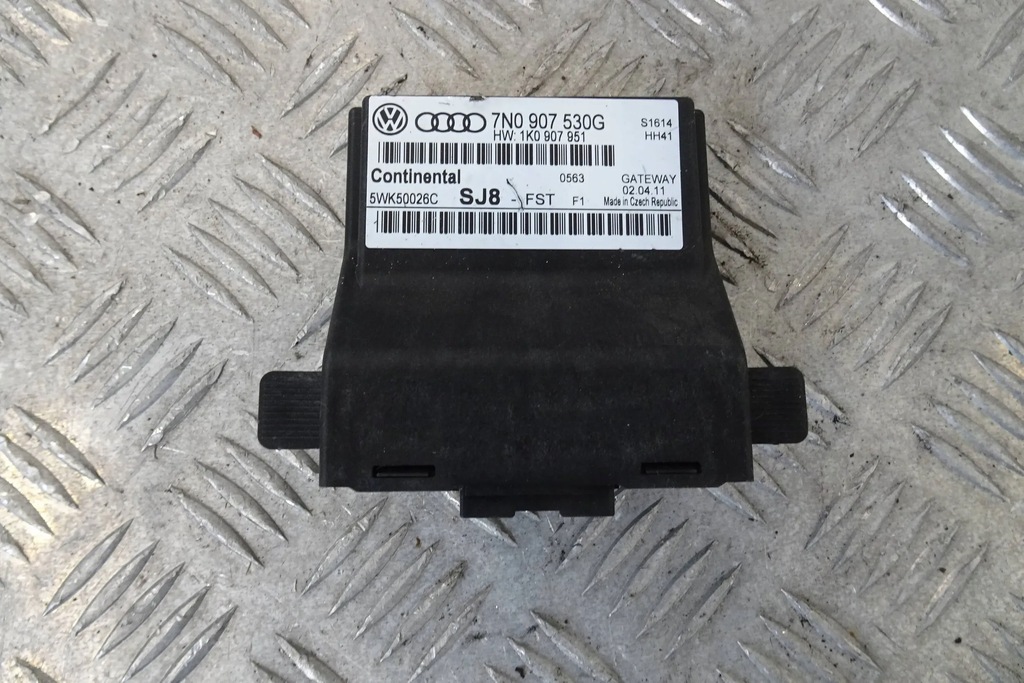 фото №1, Vw passat b7 - модуль шлюз 7n0907530g