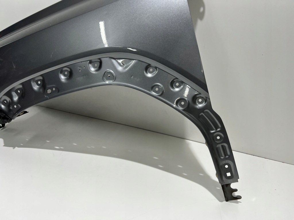 Крыло  левое  передний перед dacia duster 3 с Разборки