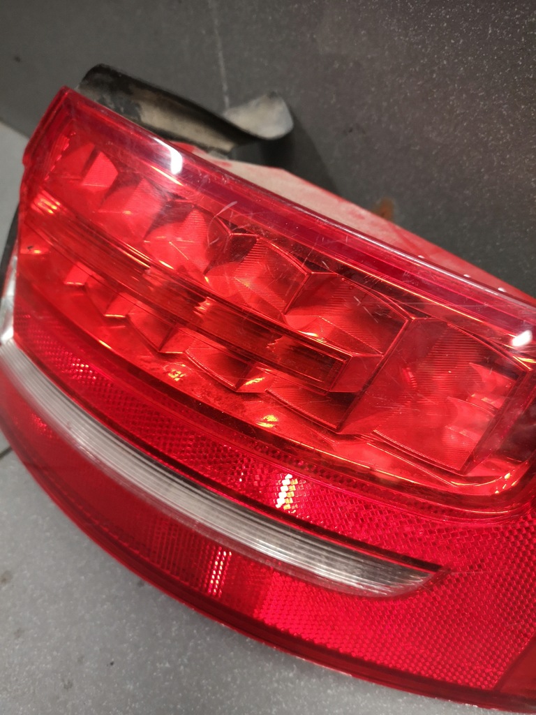 фото №6, Лампа led audi a4 b8 avant права 8k9945096b