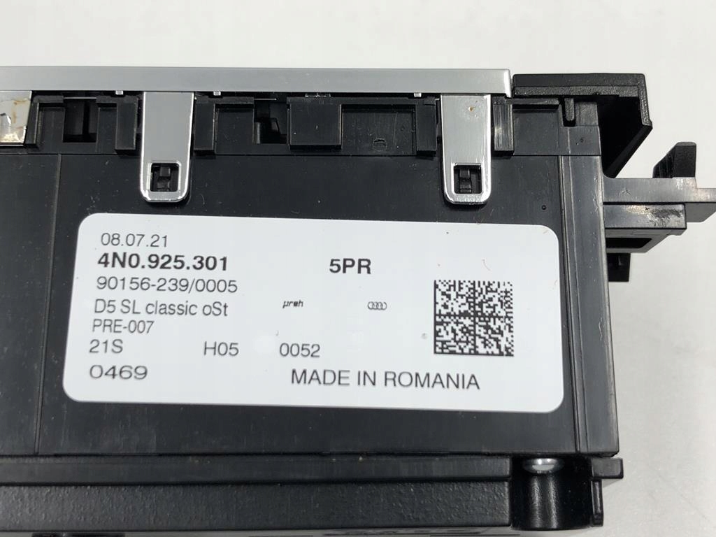 фото №9, Переключатель многофункциональный e-tron 50 4ke 4n0925301