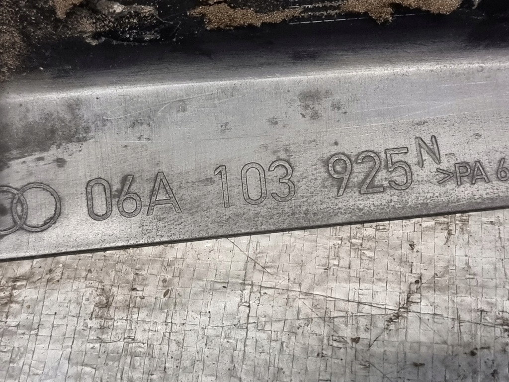 фото №12, Защита верхний двигателя оригинальный номер 06a103925n audi a3 8l 1.8b