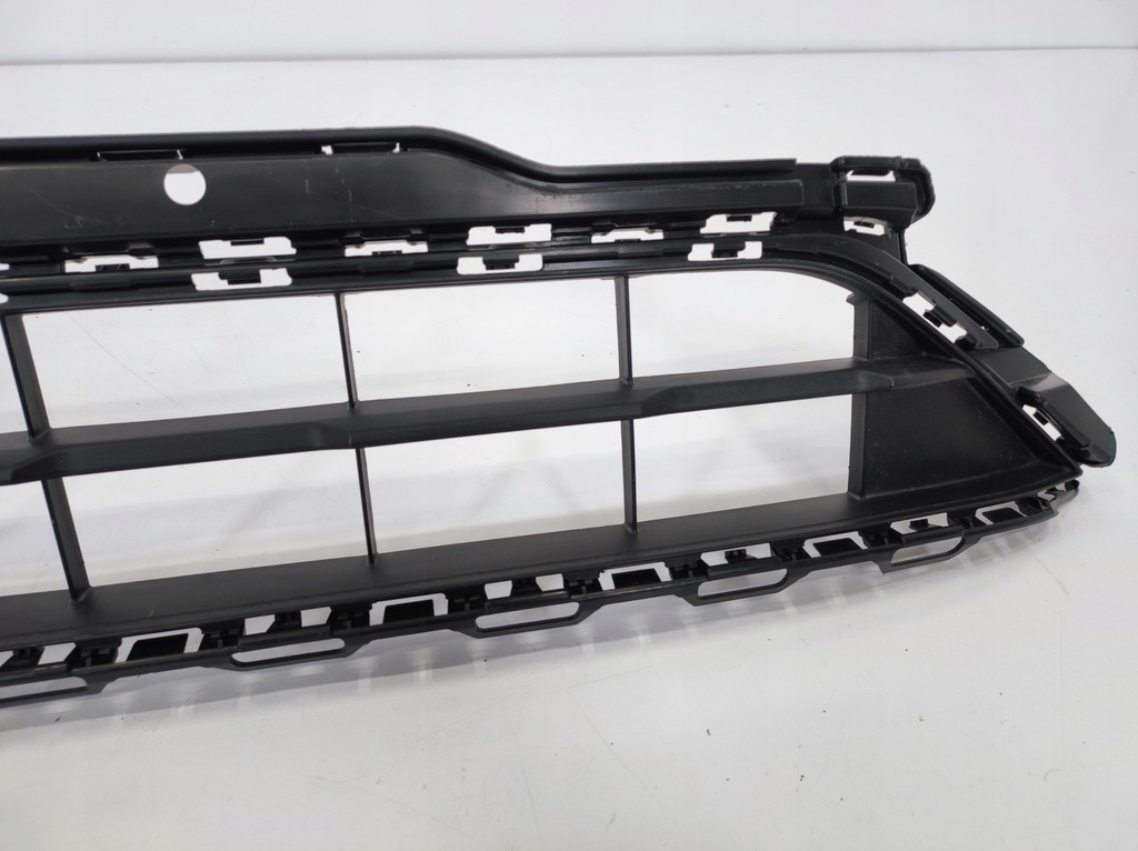 фото №3, Решітка середня бампера перед vw t-roc lift r-line 2ga853677f