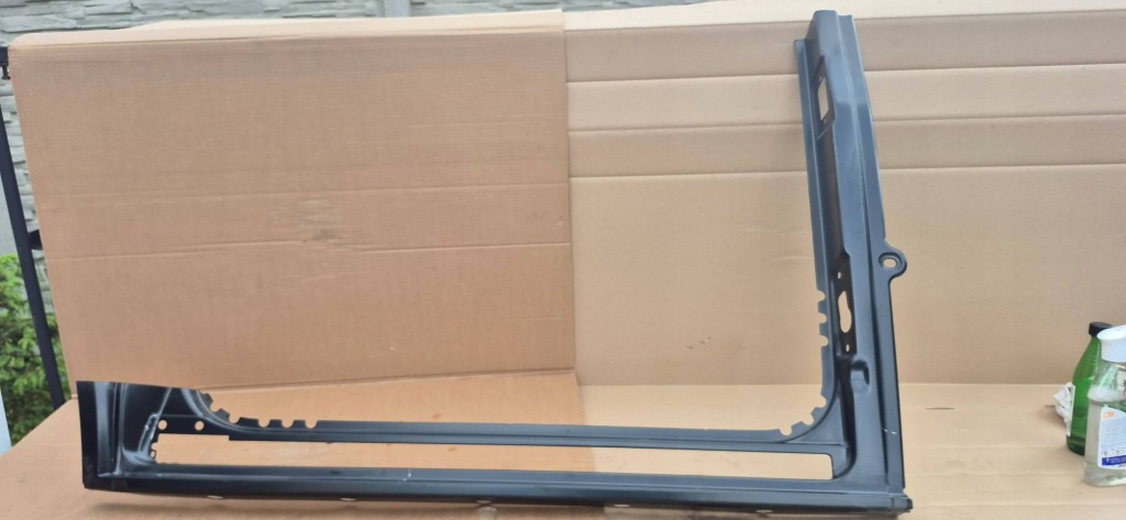 фото №1, Vw t5 t6 7e0 порог правый обшивка порог блок двигателя