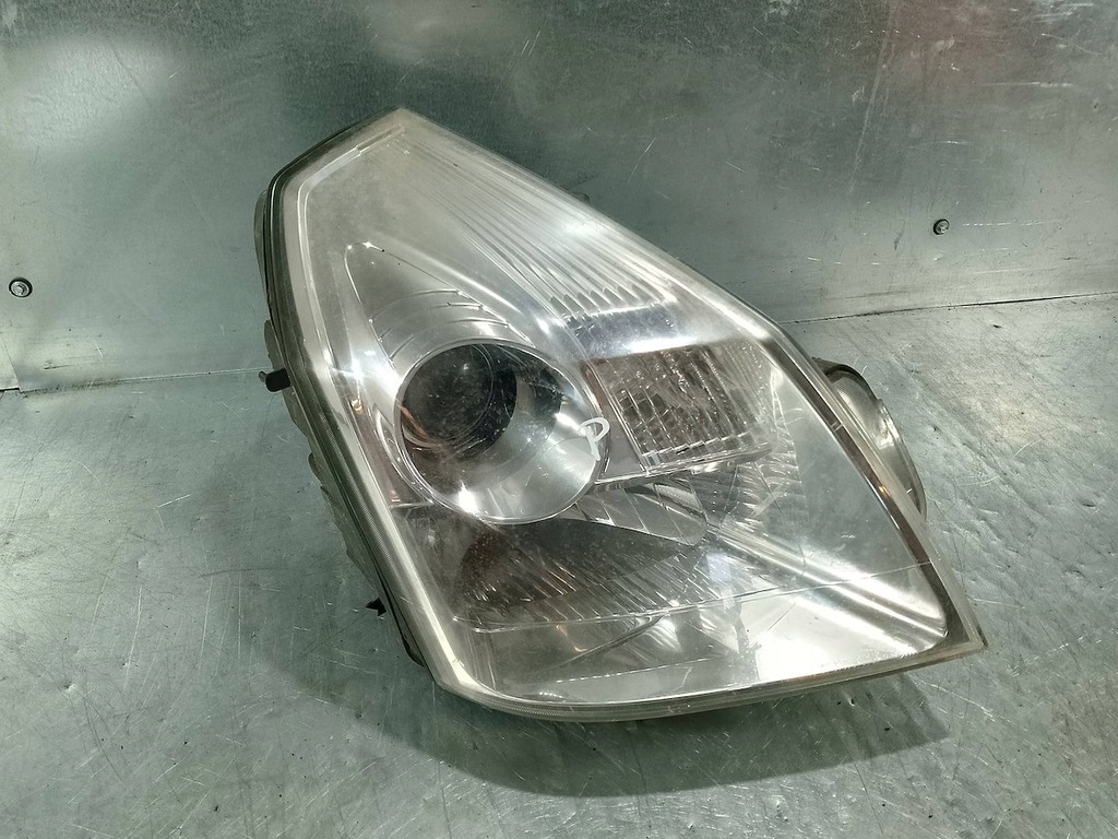 фото №1, Лампа правая перед renault vel satis 82000-14358-e