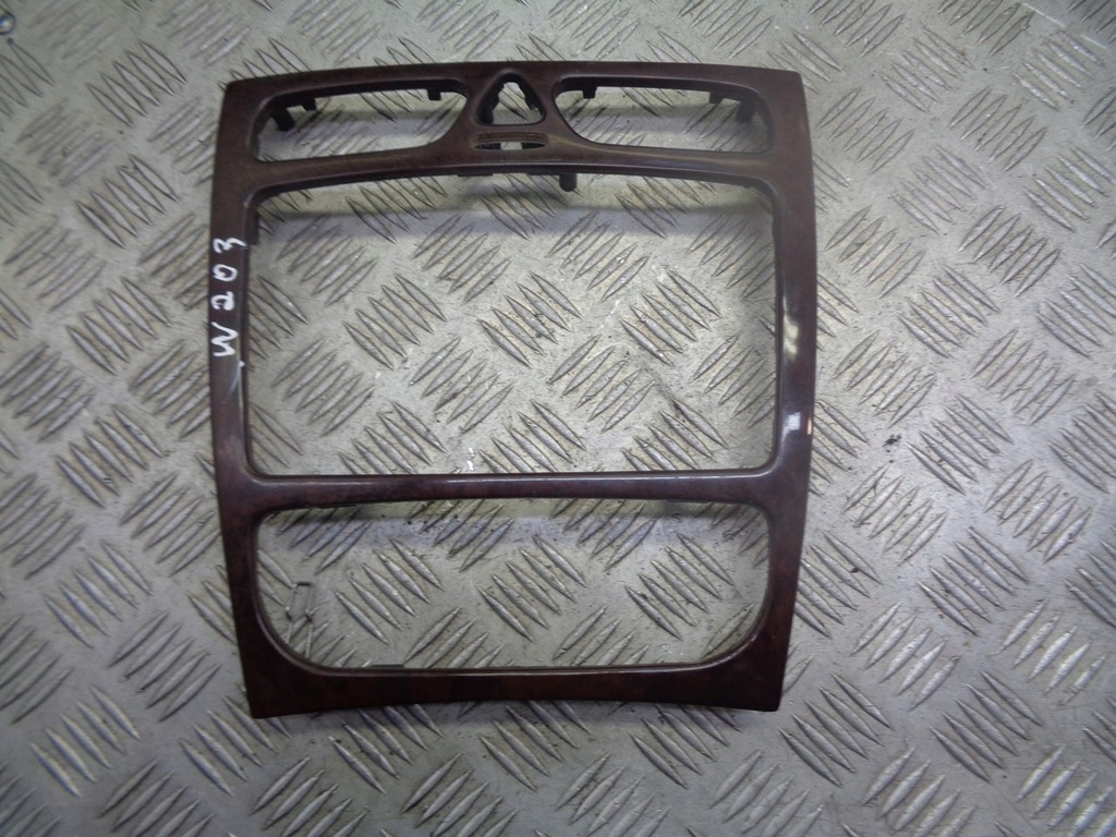 фото №1, Рамка радио mercedes w203 a2036804639