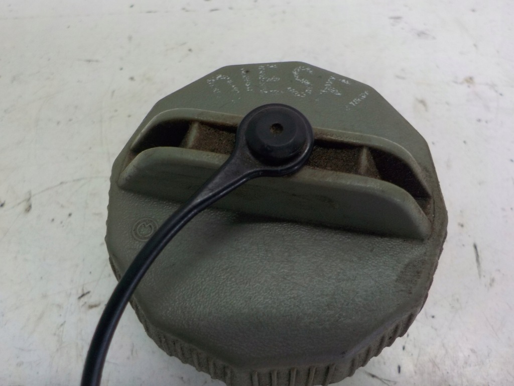 фото №1, Mazda 6 крышка заливной топлива