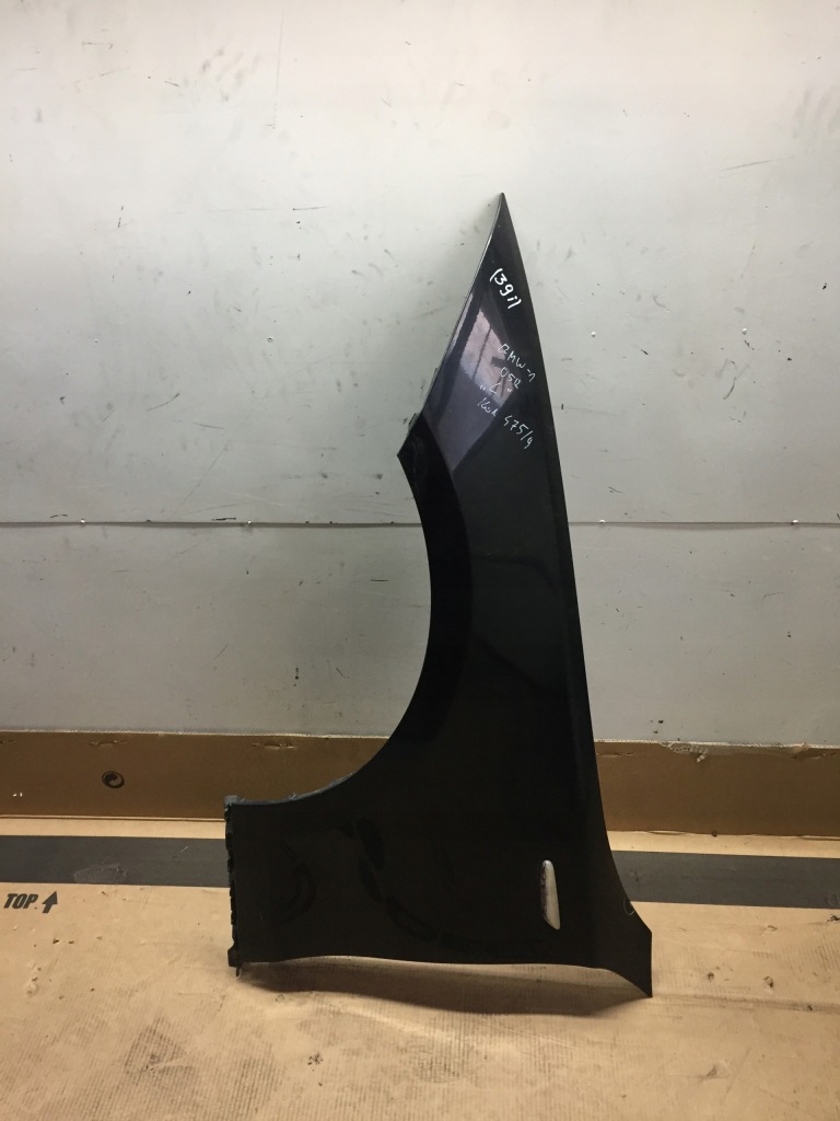 Купити Bmw 1 e87 05r крила лівий