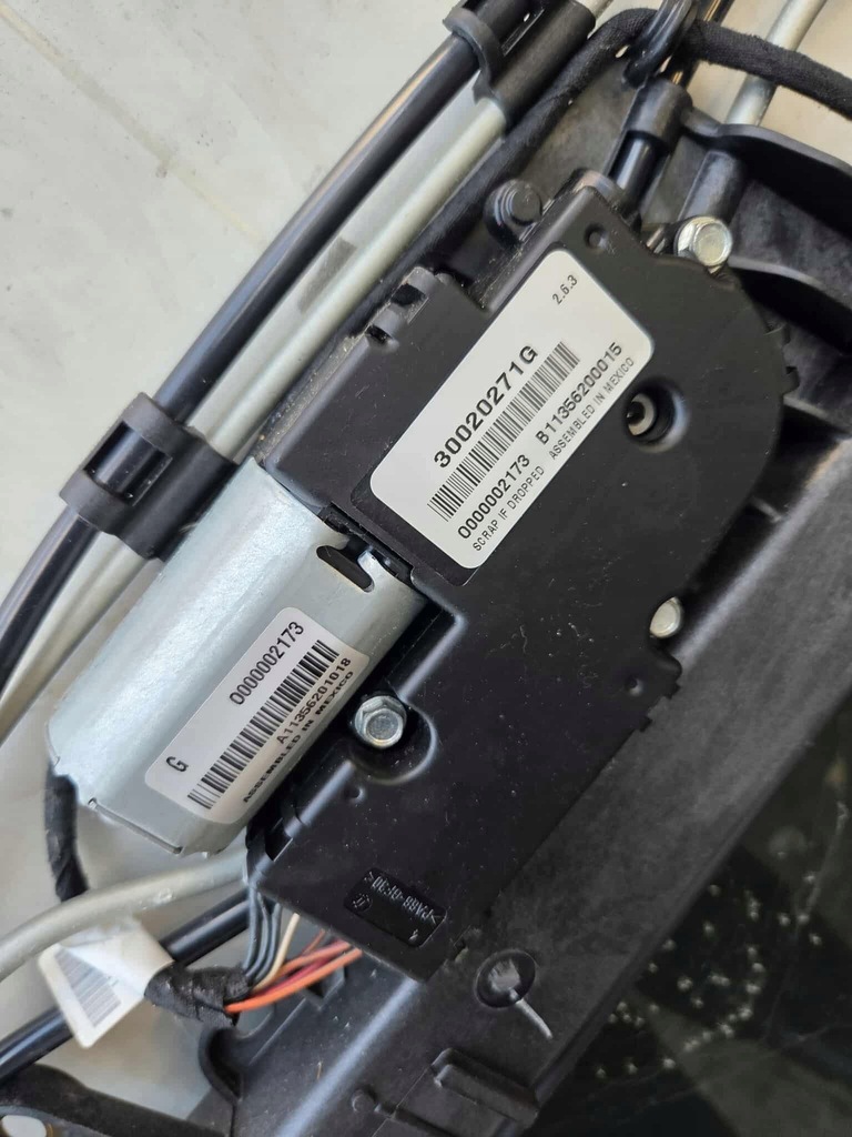 фото №11, Jeep grand cherokee wk2 люк панорама дах скляний дах 11- x