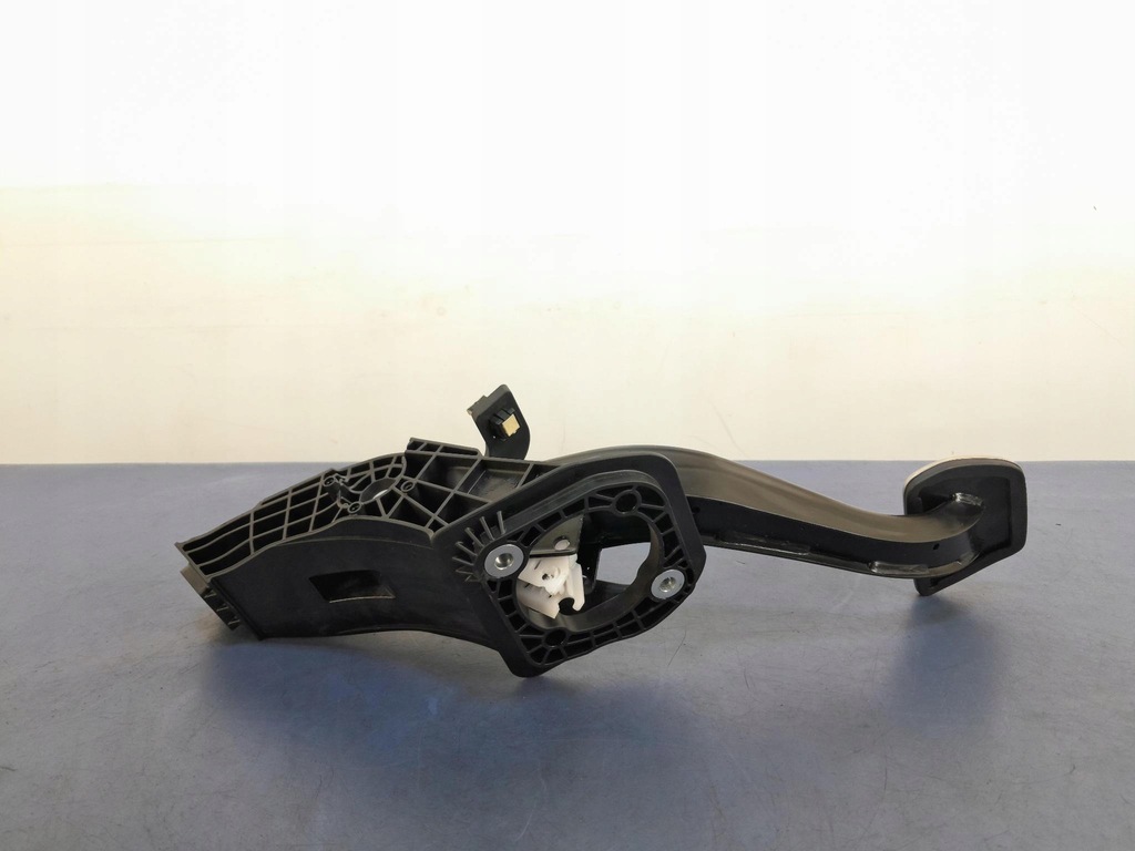 фото №4, Bmw 3 g20 g21 педаль тормоза автоматическая коробка передач 6874281