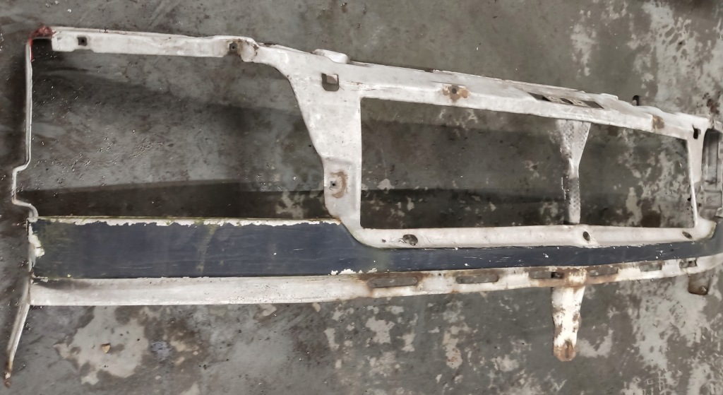 фото №2, Pas передній панель фари mercedes sprinter 901 fv