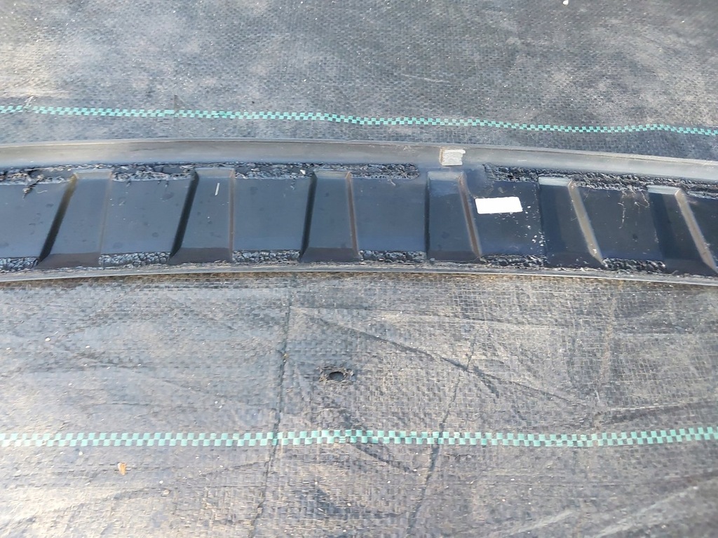 фото №9, Молдинг накладка бампер задняя