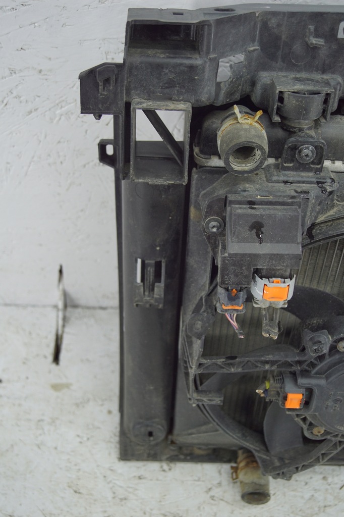 фото №7, Pas передний радиатор peugeot 2008 i 1.2 b