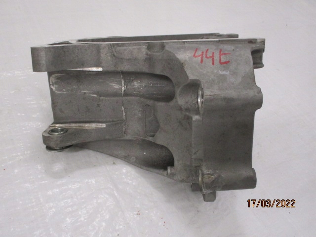 фото №3, Alfa romeo stelvio 2.2d кронштейн насоса пального 55276005