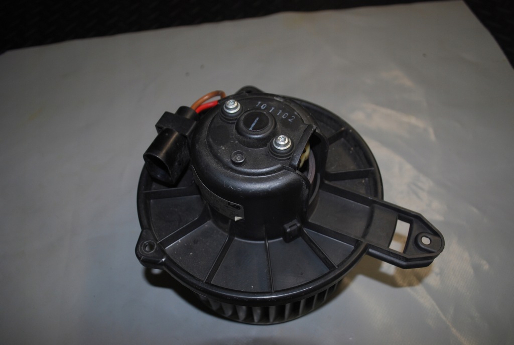 фото №5, Воздуходувка отопителя audi a6 c5 eu 4b1820021b