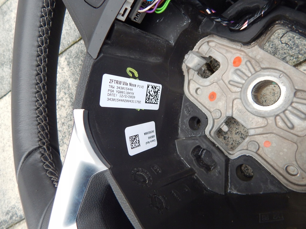 фото №9, Opel grandland - воздуховод кожа лепестки переключения ładna