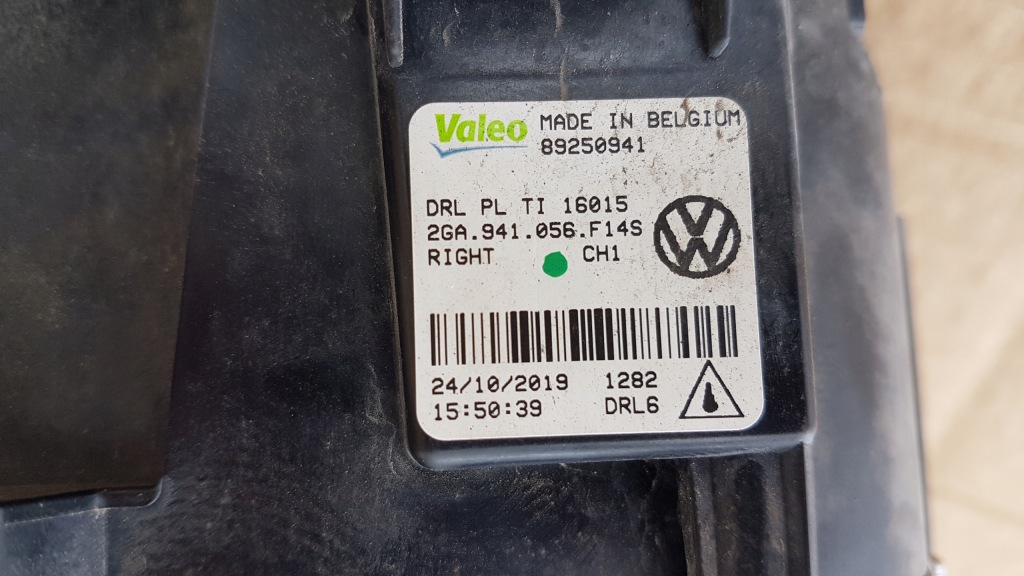 Противотуманная фара drl led перед правый  vw t-roc Доставка