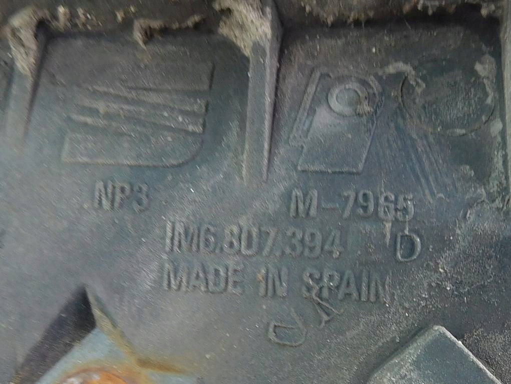 фото №6, Seat leon i 2004r направляющая бампера правый задняя