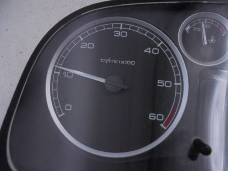 фото №5, Peugeot 307 счетчик приборы 1.6hdi p9655476580