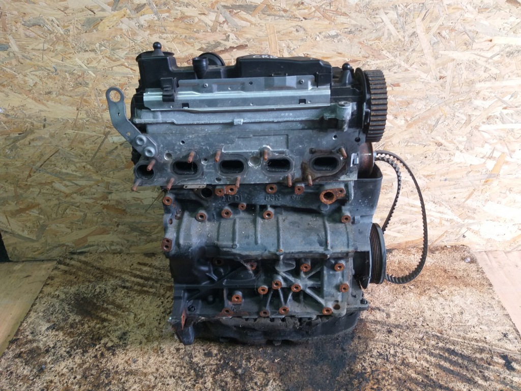 Купити Двигун audi vw seat 2.0 tdi crb