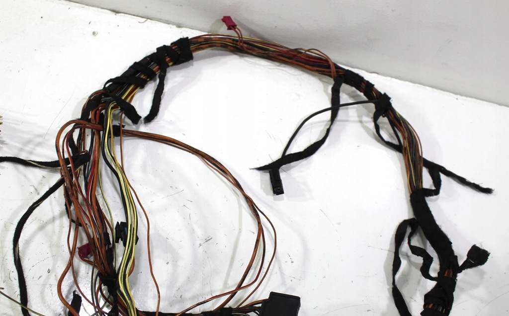 фото №4, Джгут кришки багажника задня bmw x5 e53