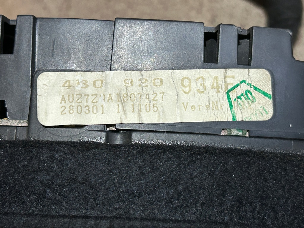 фото №11, Лічильник прилади audi a6 s6 c5 4.2 v8