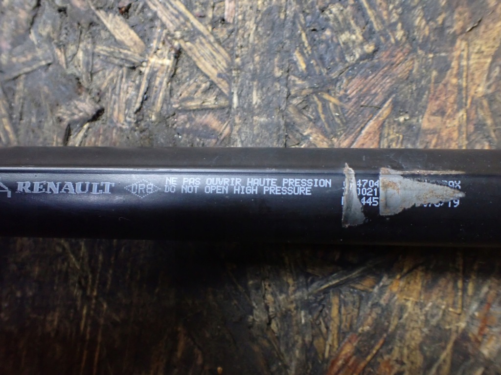 Привід капот dacia lodgy 2019 1.6sce eu 8306 Недорого