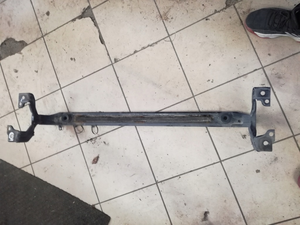 фото №2, Volvo v40 ii 2012 - 2019 rok балка нижня pod радіатор