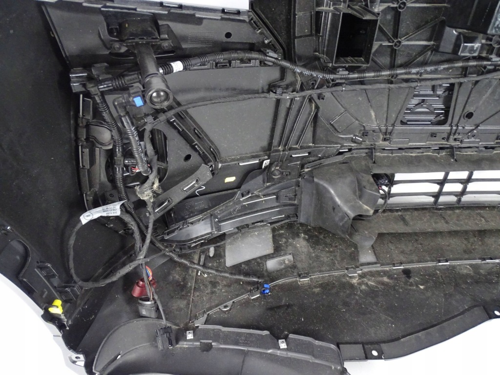 фото №14, Бампер перед передній audi q4 89a