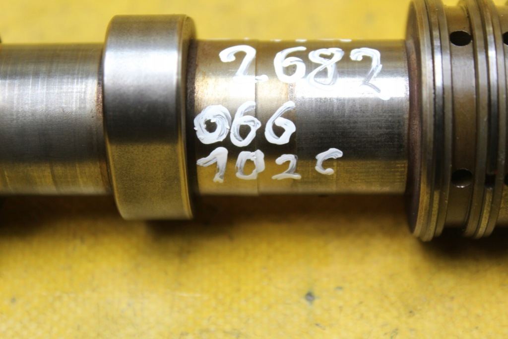 фото №13, Вал впускний  066102c toledo ii 2.3 b aqn 6101r0h