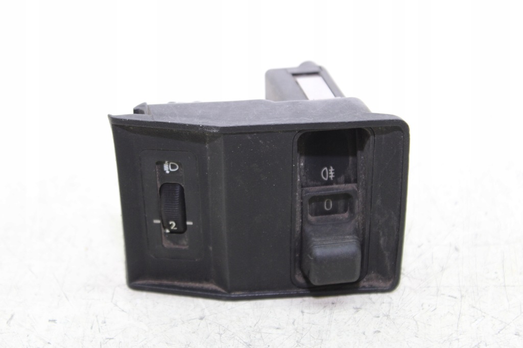 фото №1, Bmw e34 перемикач світла рамка протитуманних фар 1389094