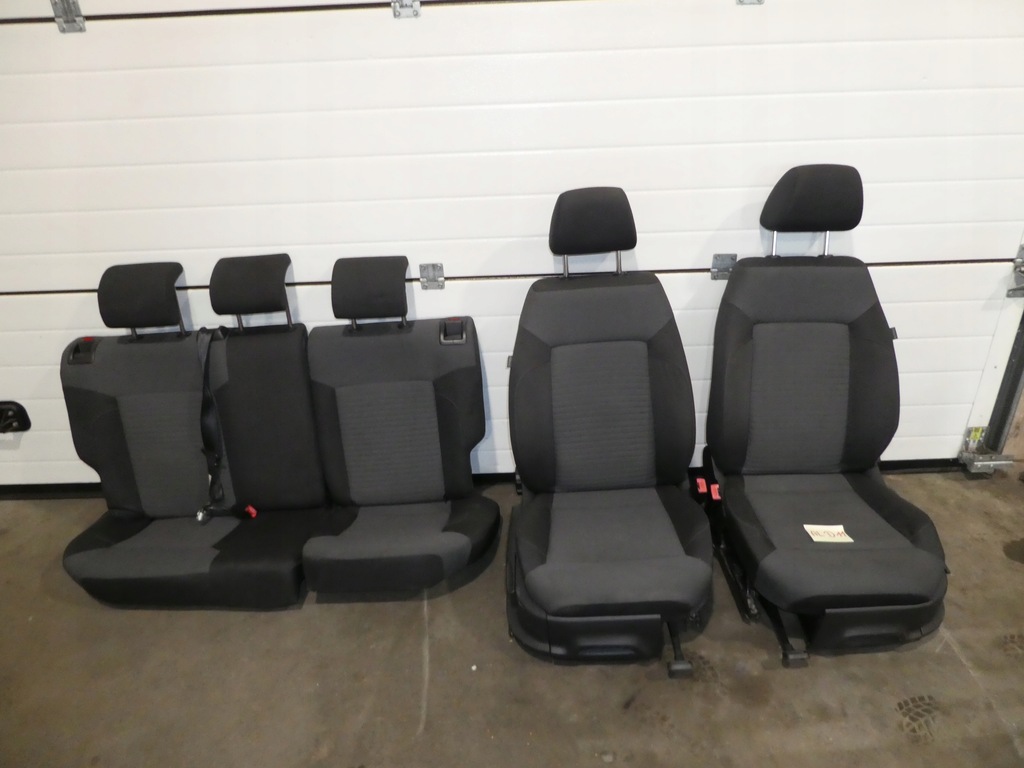 фото №1, Комплект сидений сиденья polo 6r 5d