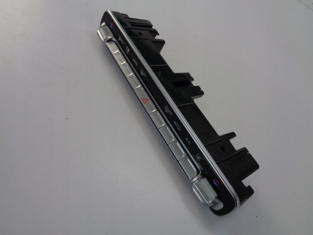 Купити Панель кондиціонера mercedes eqa 250 w243 2021 rok