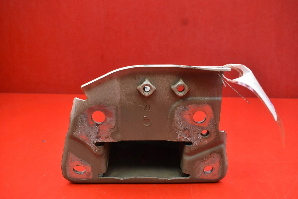 фото №6, Зона деформации отбойник левый перед nissan pulsar c13 14-18