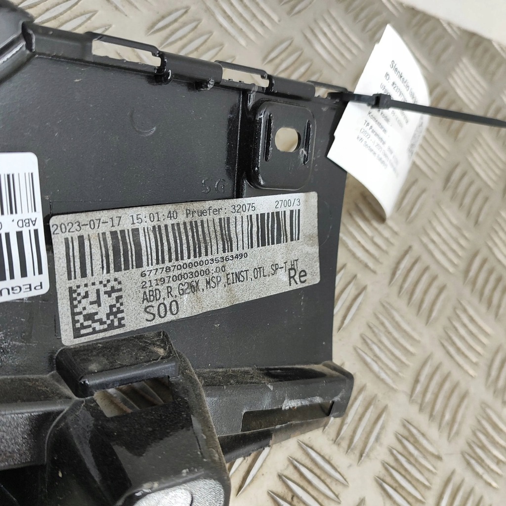 фото №5, Bmw i4 2023 напрямна накладки порога